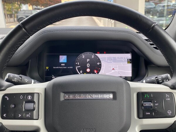 Used Land Rover Defender 2024 for sale - 76225129: Photo 27