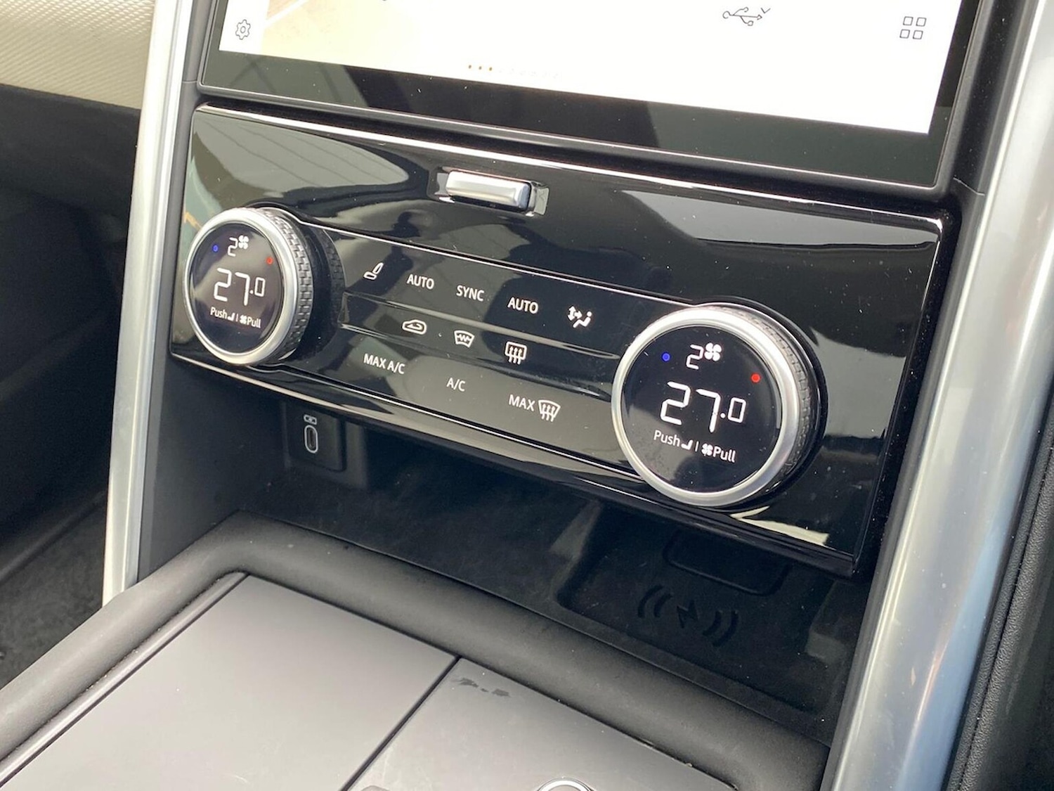 Used Land Rover Discovery 2025 for sale - 77622378: Photo 28