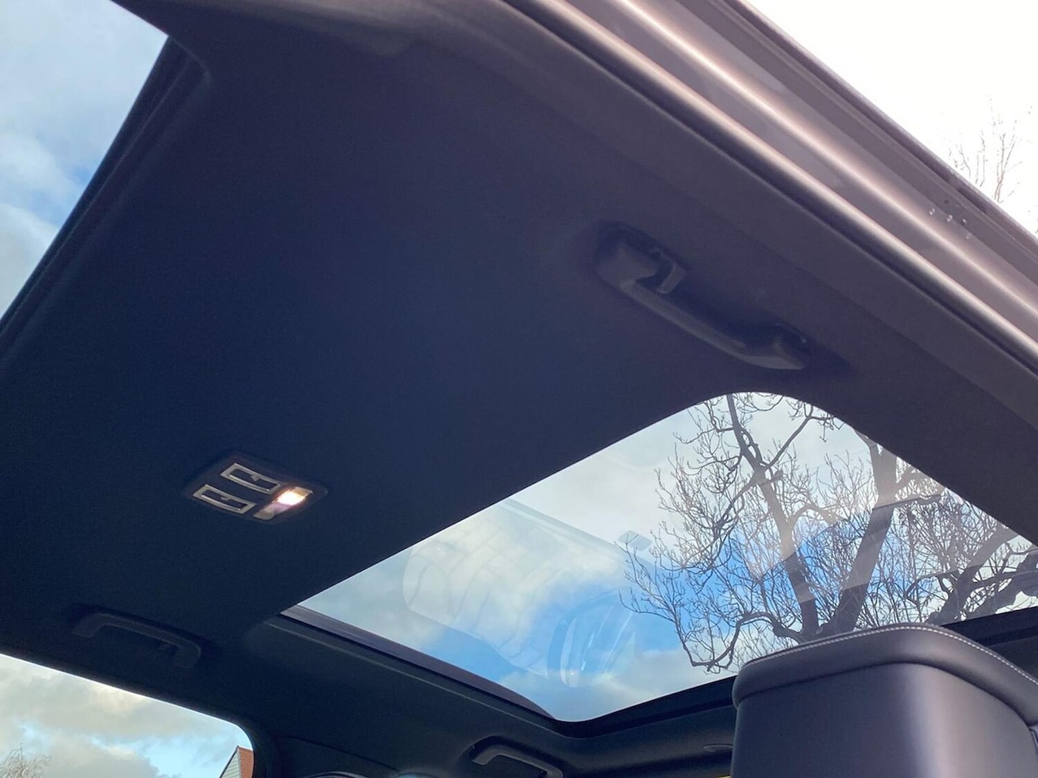 Used Land Rover Discovery 2024 for sale - 77487766: Photo 27