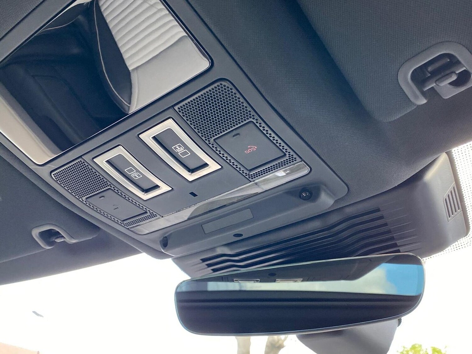 Used Land Rover Discovery 2024 for sale - 77487766: Photo 30