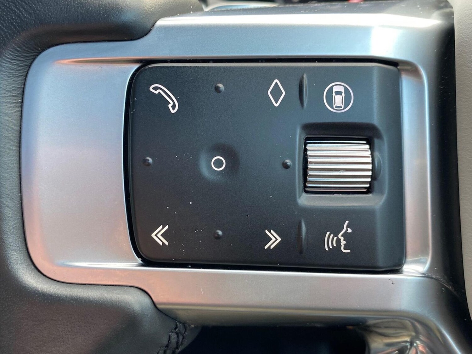 Used Land Rover Discovery 2024 for sale - 77487766: Photo 41