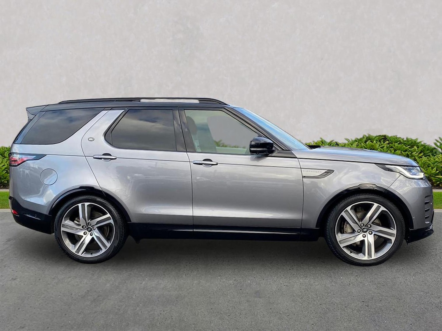 Used Land Rover Discovery 2024 for sale - 77487766: Photo 5