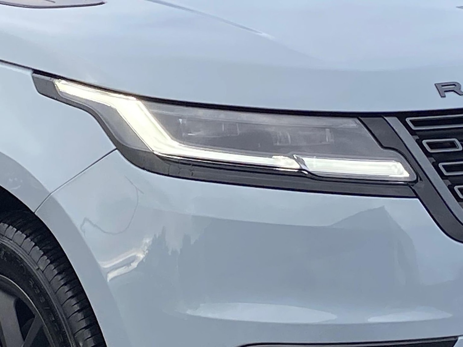 Used Land Rover Range Rover Velar 2023 for sale - 76437270: Photo 17