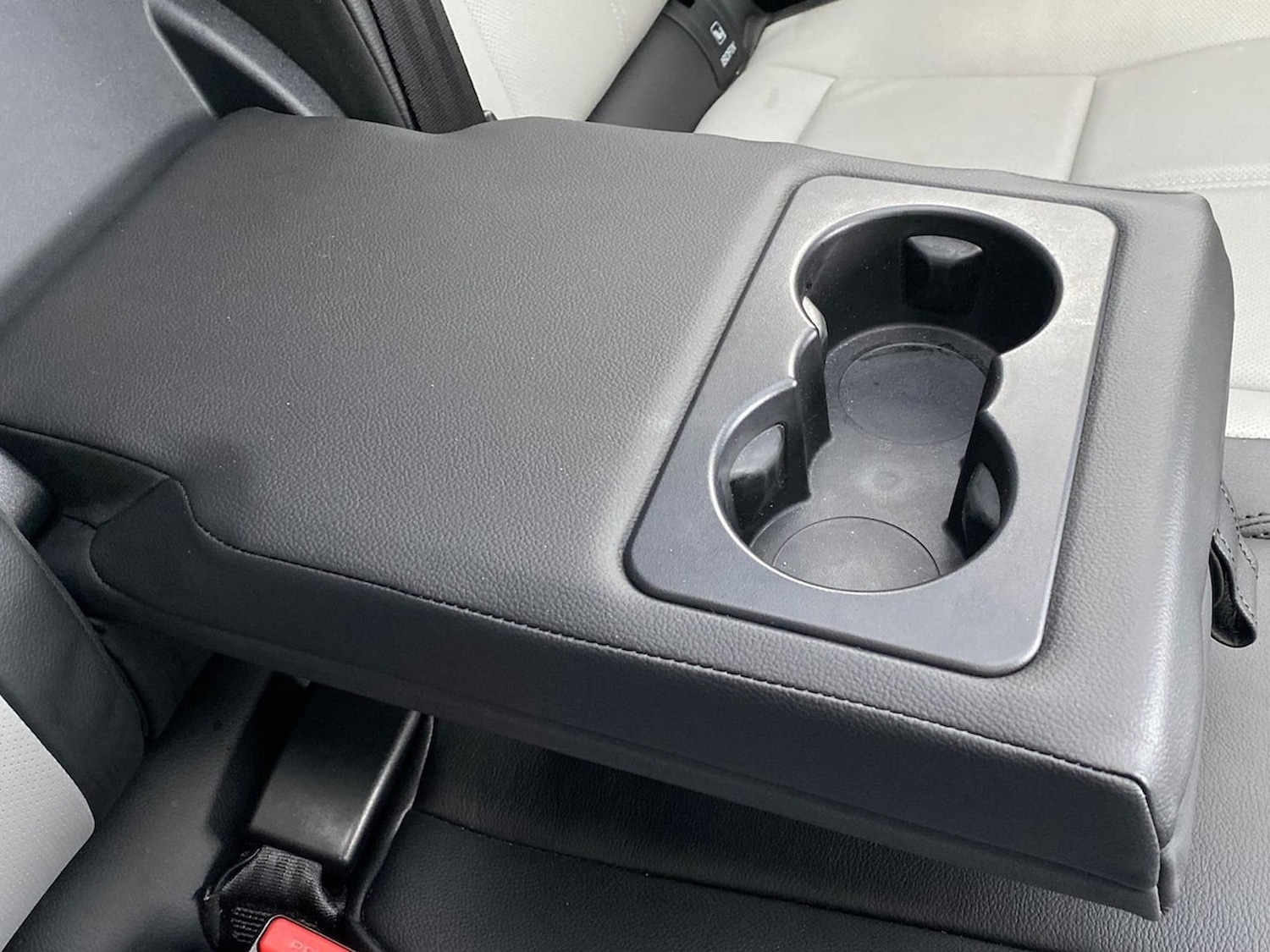 Used Land Rover Range Rover Velar 2023 for sale - 76437270: Photo 22