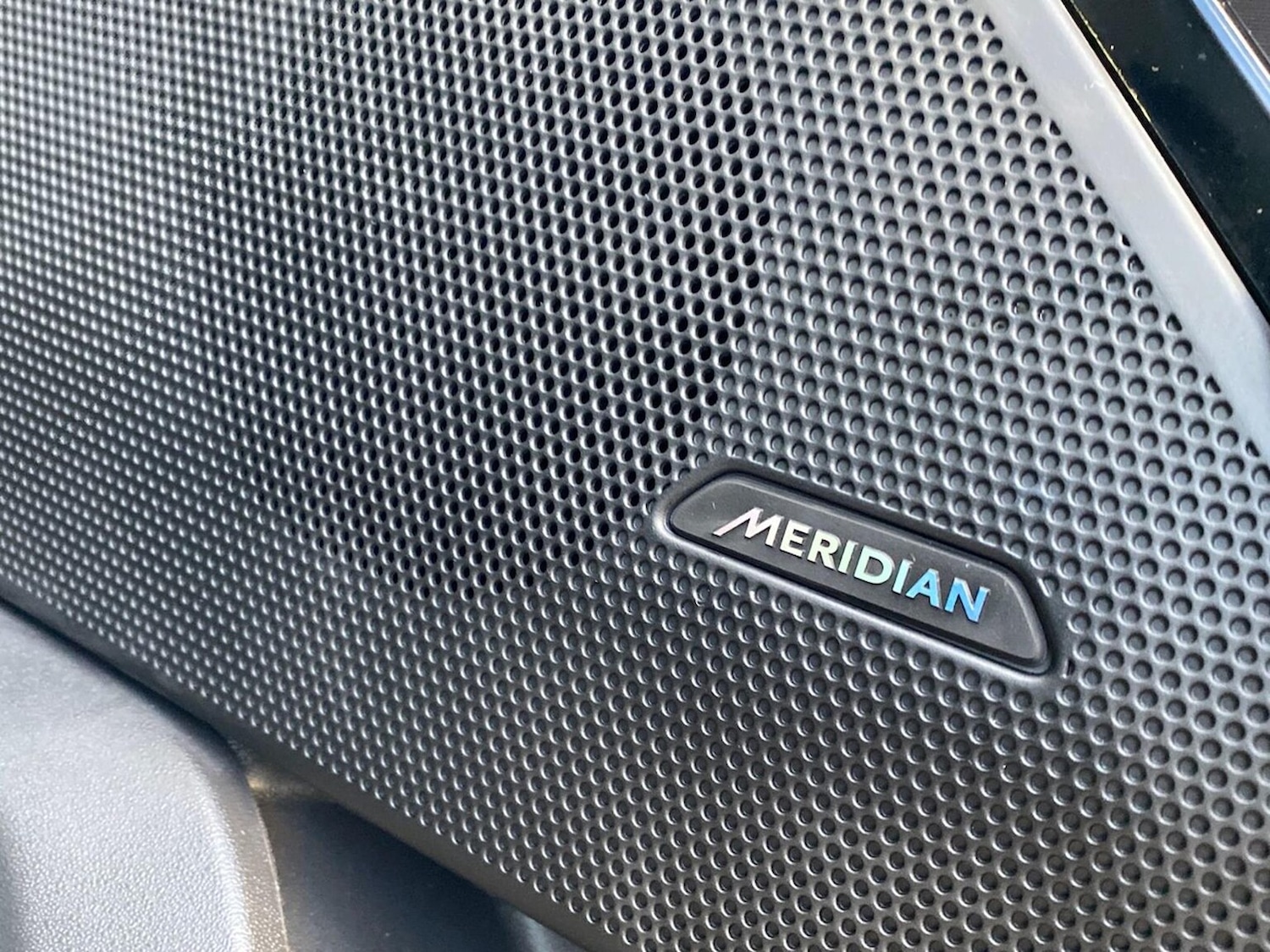 Used Land Rover Range Rover Velar 2026 for sale - 77845282: Photo 24