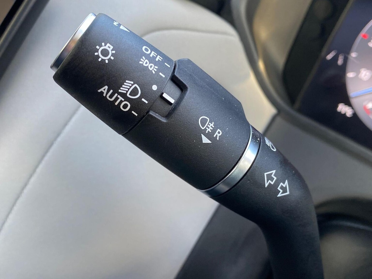 Used Land Rover Range Rover Velar 2026 for sale - 77845282: Photo 28