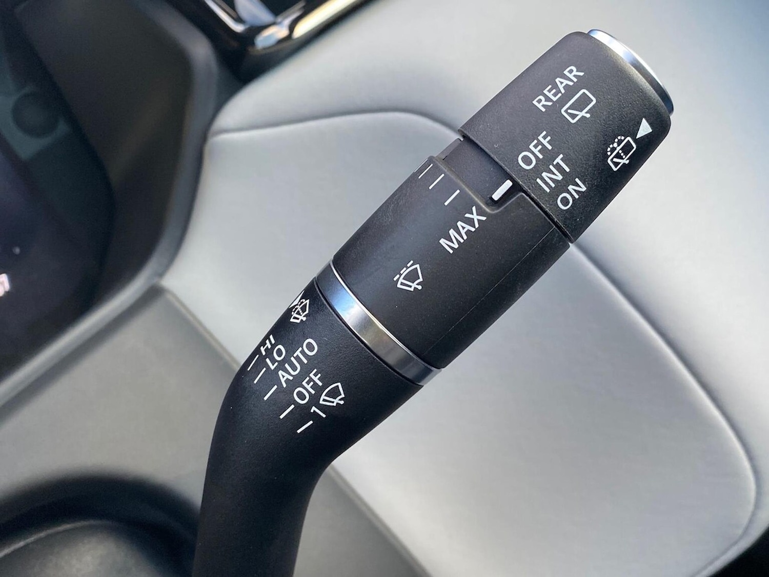 Used Land Rover Range Rover Velar 2026 for sale - 77845282: Photo 29