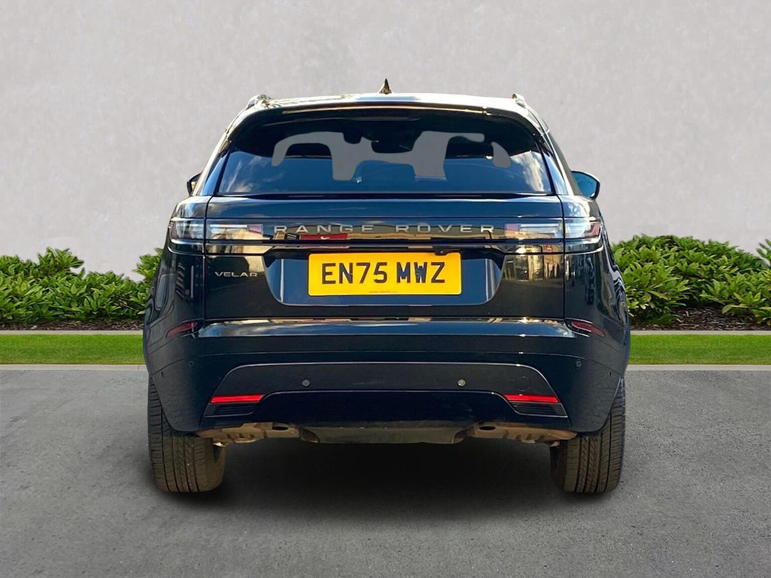 Used Land Rover Range Rover Velar 2026 for sale - 77845282: Photo 6