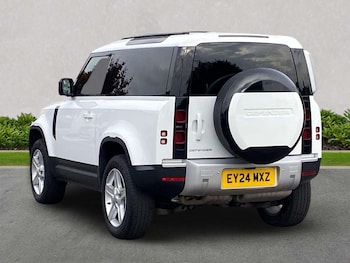 Used Land Rover Defender 2024 for sale - 78310441: Photo