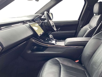 Used Land Rover Range Rover Sport 2024 for sale - 78310500: Photo