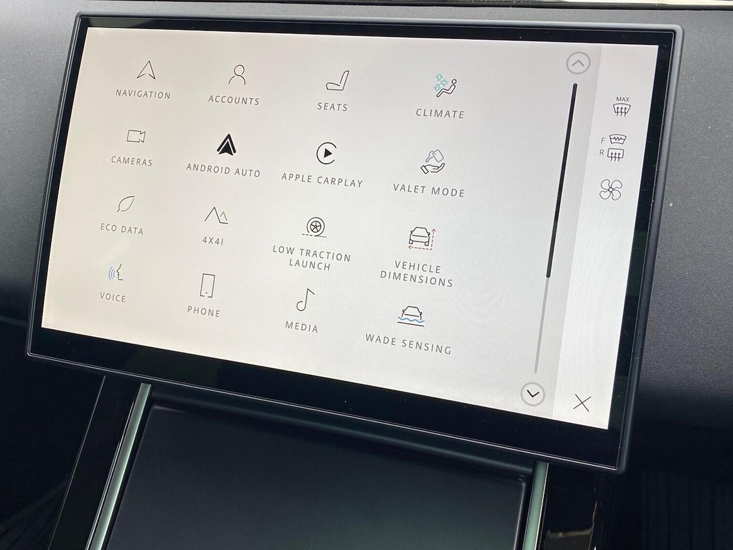 Used Land Rover Range Rover Evoque 2025 for sale - 78193865: Photo 27