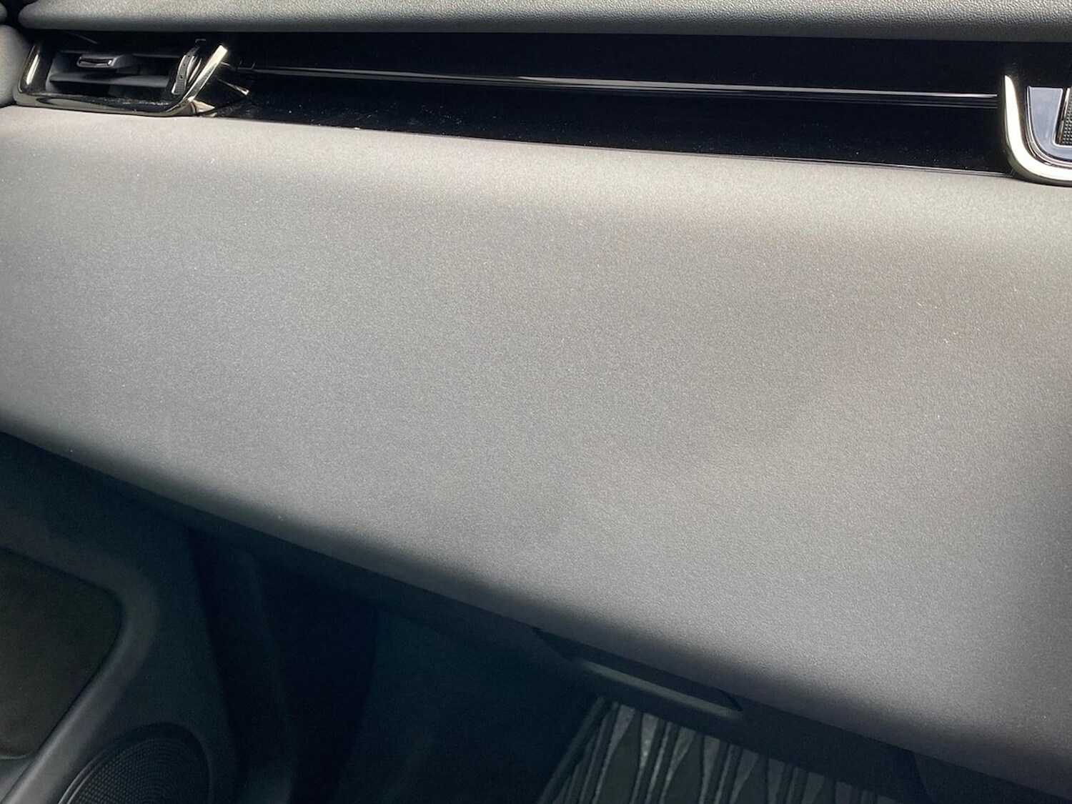 Used Land Rover Range Rover Evoque 2025 for sale - 78193865: Photo 41