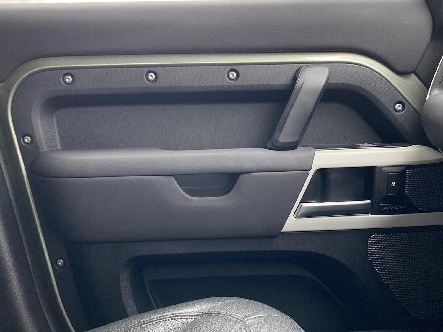 Used Land Rover Defender 2021 for sale - 77917544: Photo 41