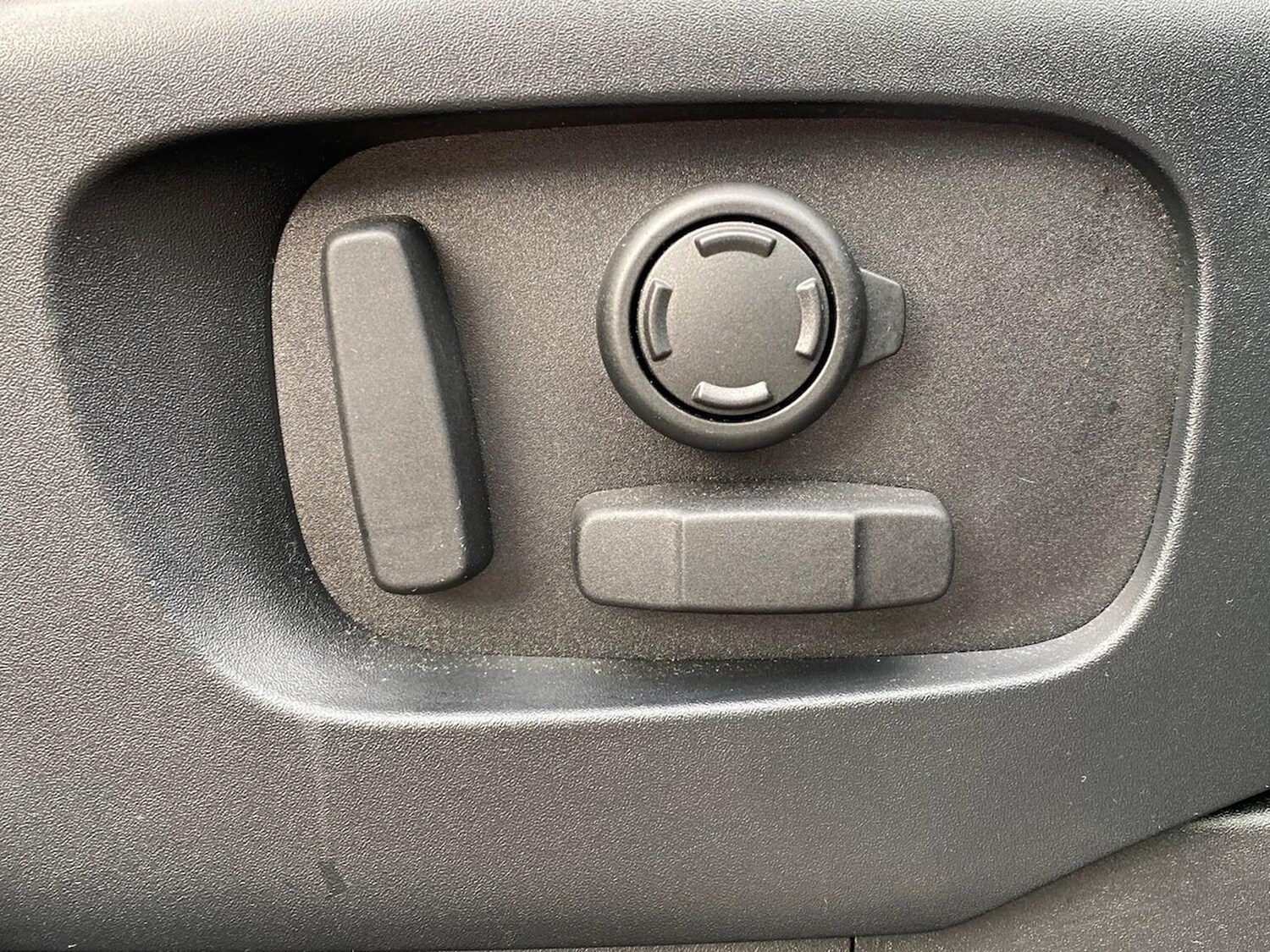 Used Land Rover Discovery 2021 for sale - 76543018: Photo 24