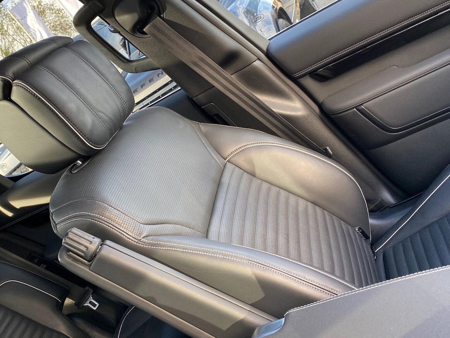 Used Land Rover Discovery 2021 for sale - 76543018: Photo 43