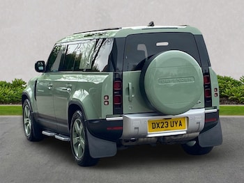 Used Land Rover Defender 2023 for sale - 78252728: Photo
