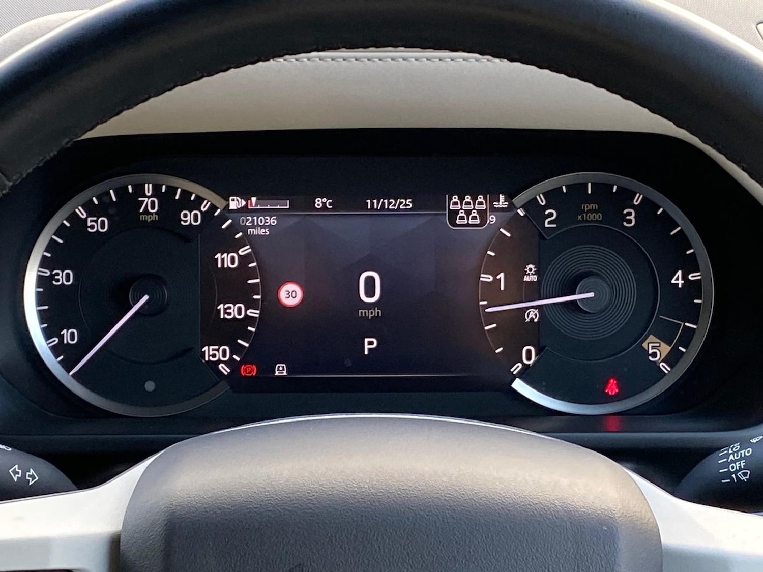 Used Land Rover Defender 2023 for sale - 76906370: Photo 16