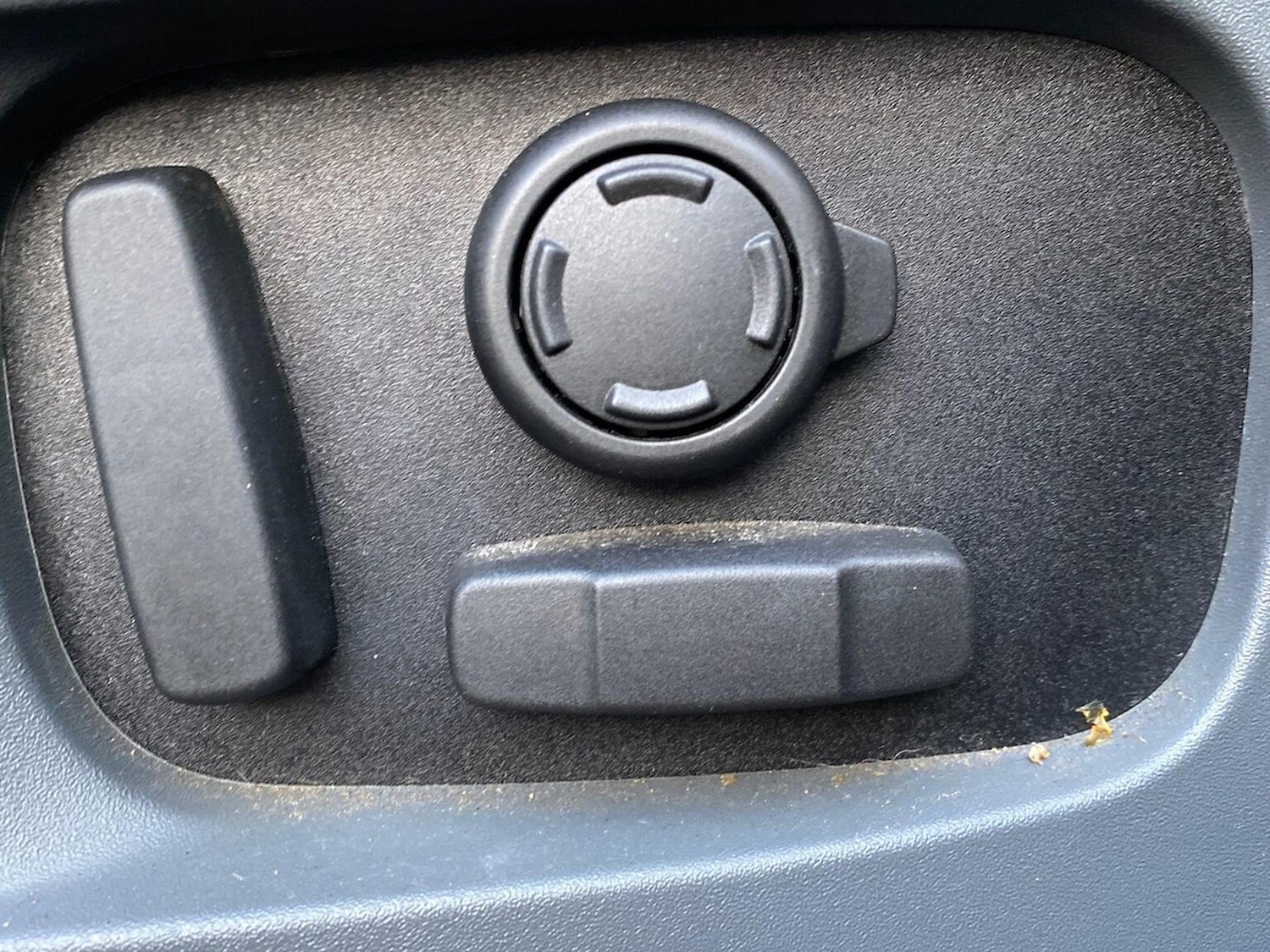 Used Land Rover Defender 2023 for sale - 76906370: Photo 25