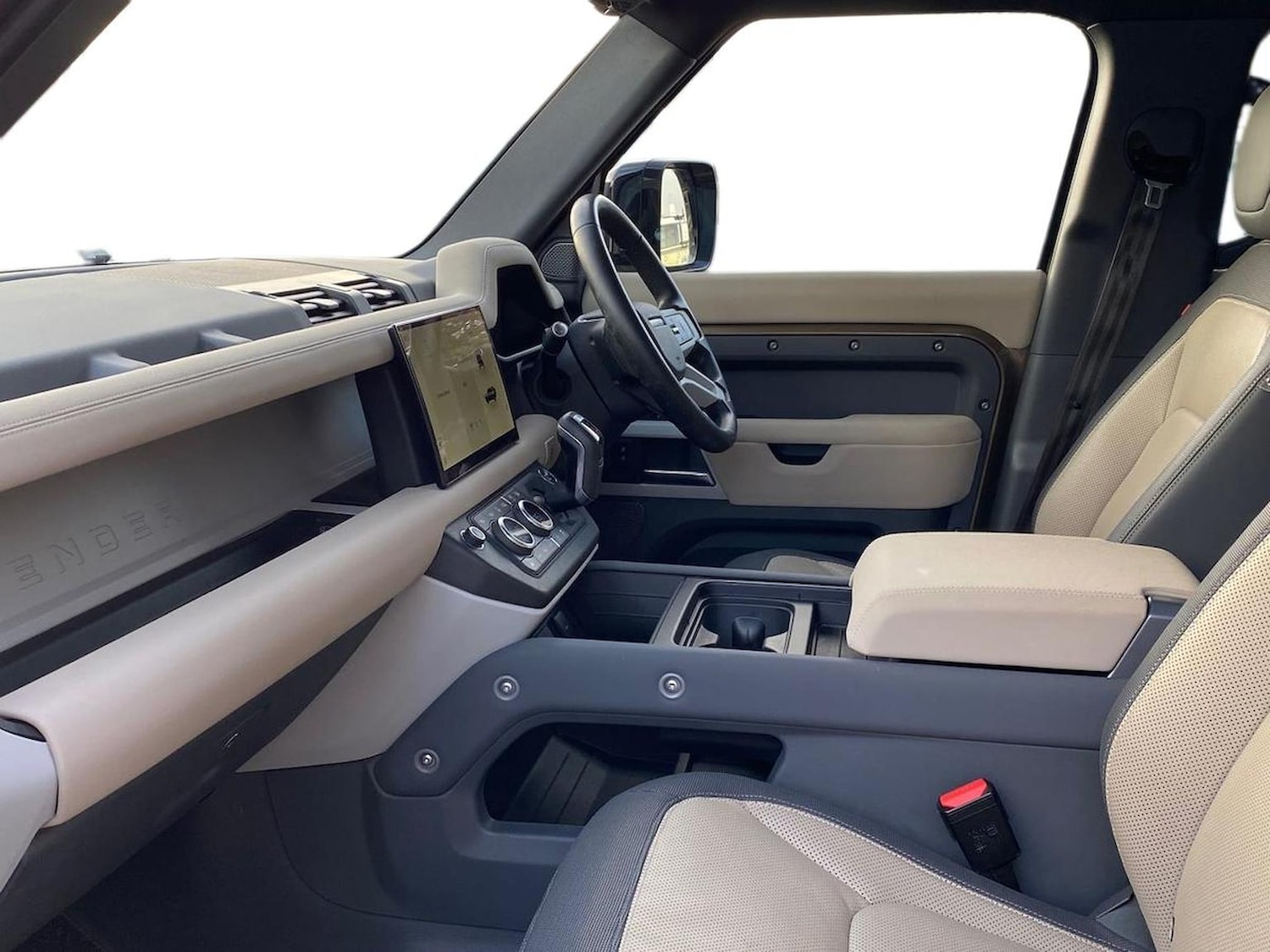 Used Land Rover Defender 2023 for sale - 76906370: Photo 3