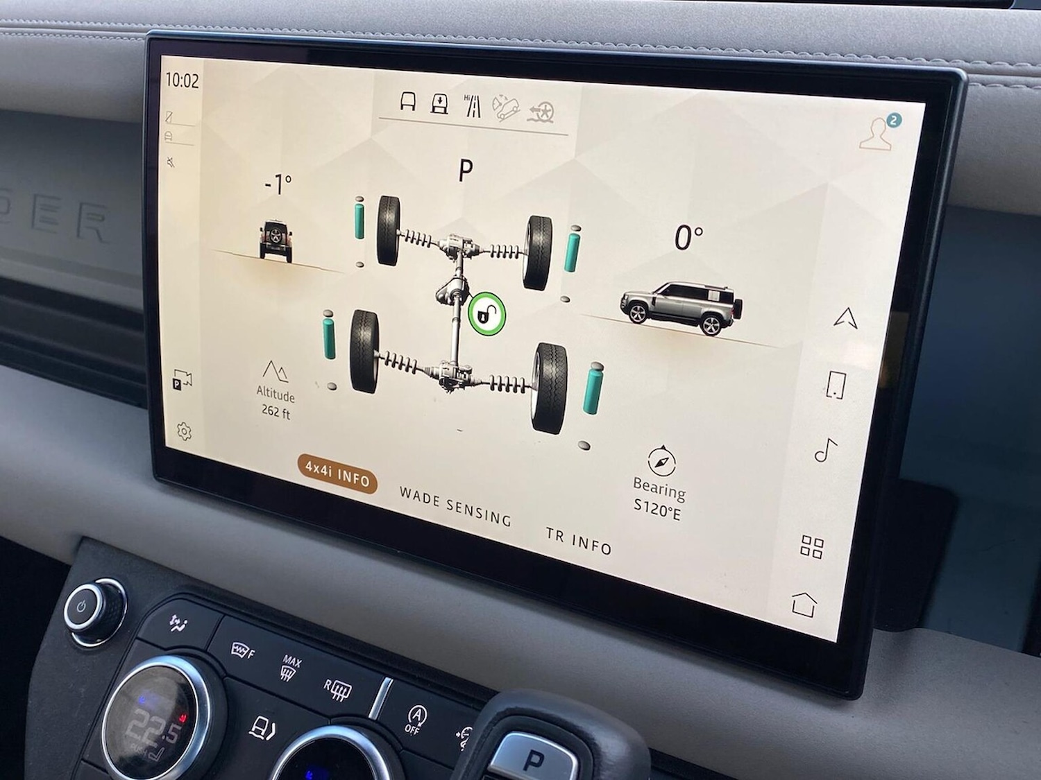 Used Land Rover Defender 2023 for sale - 76906370: Photo 33