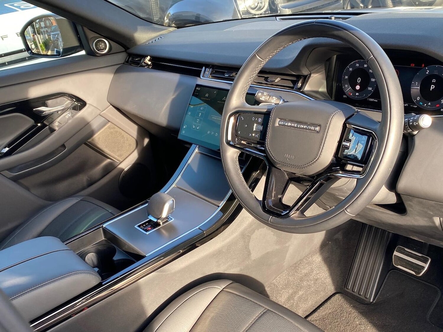 Used Land Rover Range Rover Evoque 2024 for sale - 76536632: Photo 26