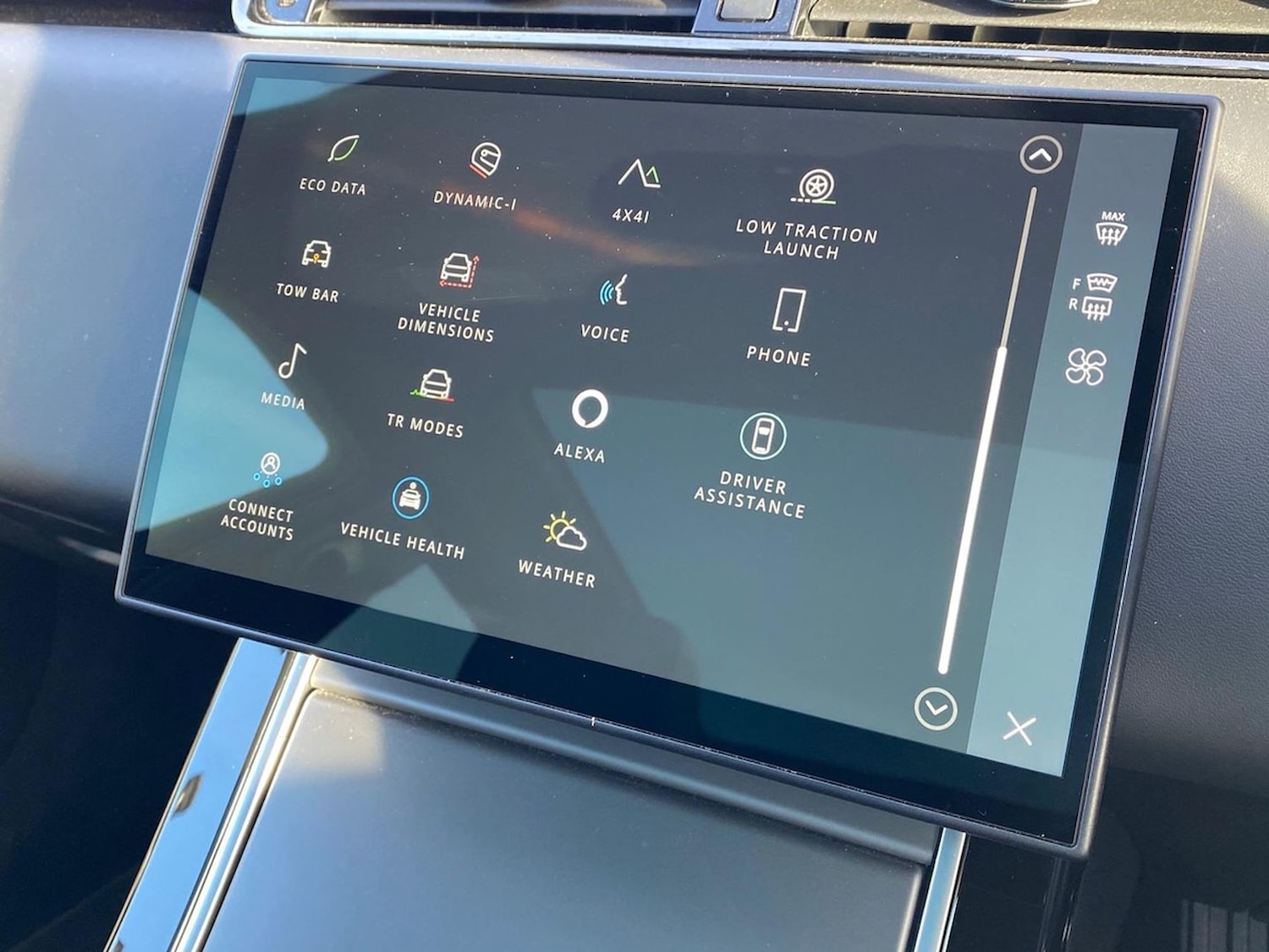 Used Land Rover Range Rover Evoque 2024 for sale - 76536632: Photo 31