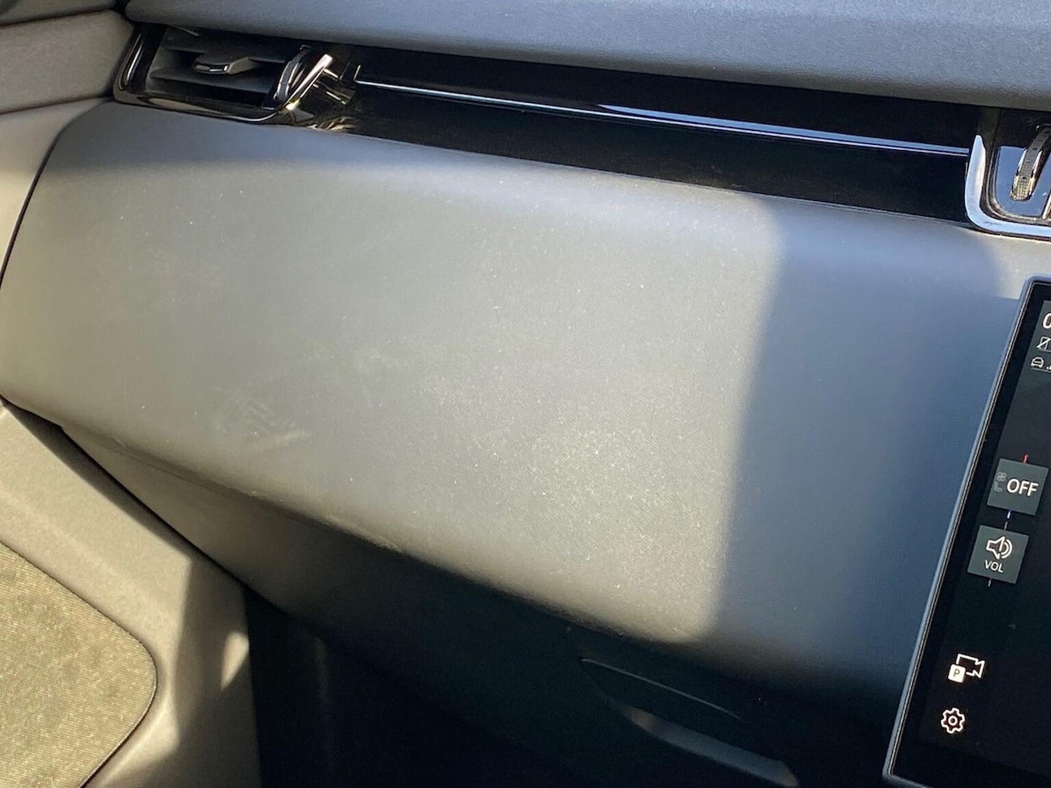 Used Land Rover Range Rover Evoque 2024 for sale - 76536632: Photo 41