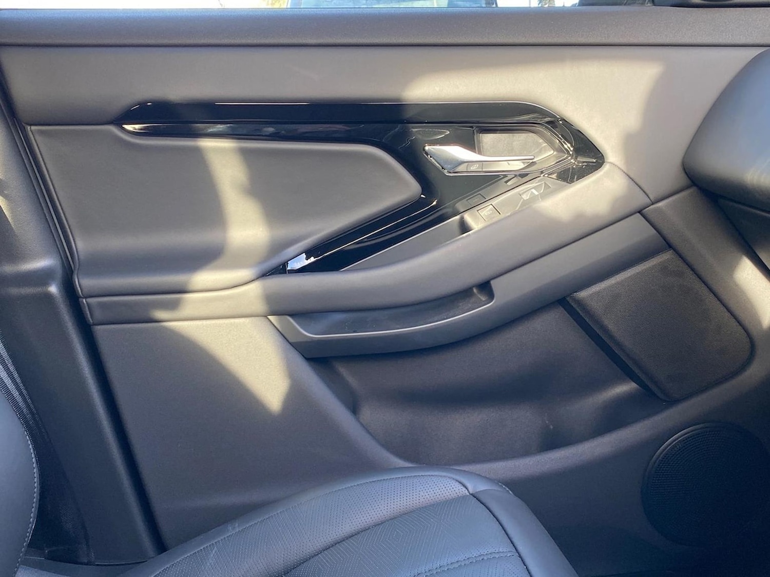 Used Land Rover Range Rover Evoque 2024 for sale - 76536632: Photo 43