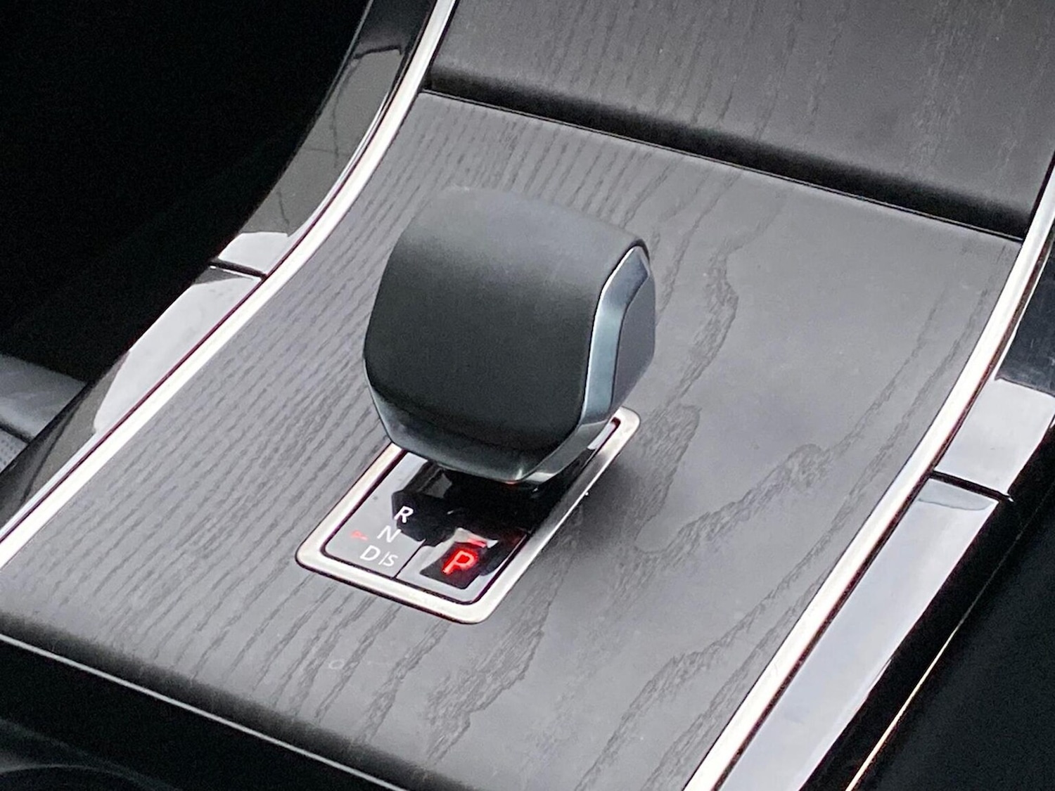 Used Land Rover Range Rover Evoque 2024 for sale - 76879730: Photo 13