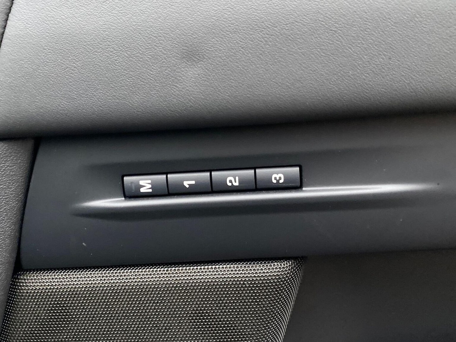 Used Land Rover Range Rover Evoque 2024 for sale - 76879730: Photo 26