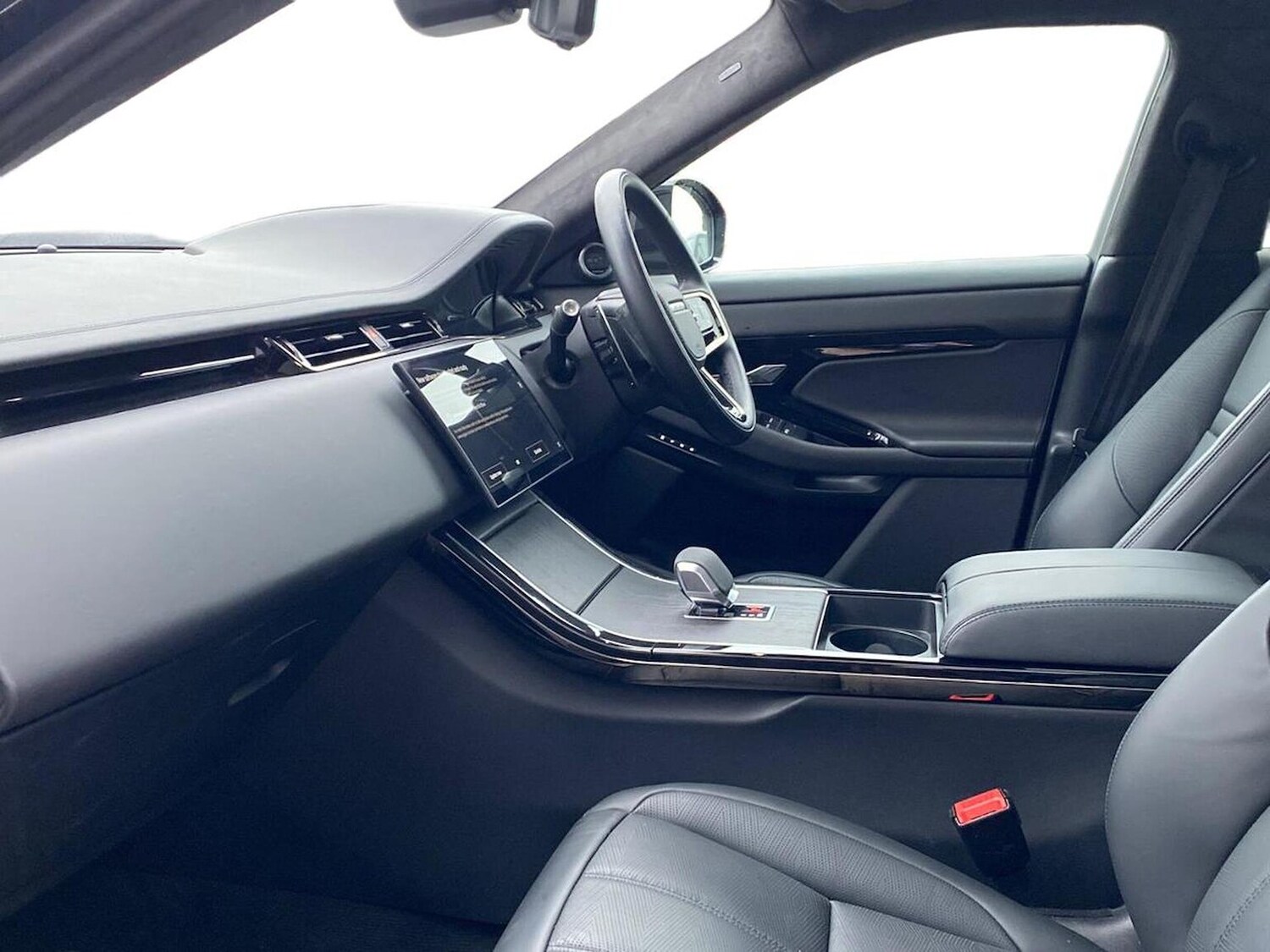 Used Land Rover Range Rover Evoque 2024 for sale - 76879730: Photo 3