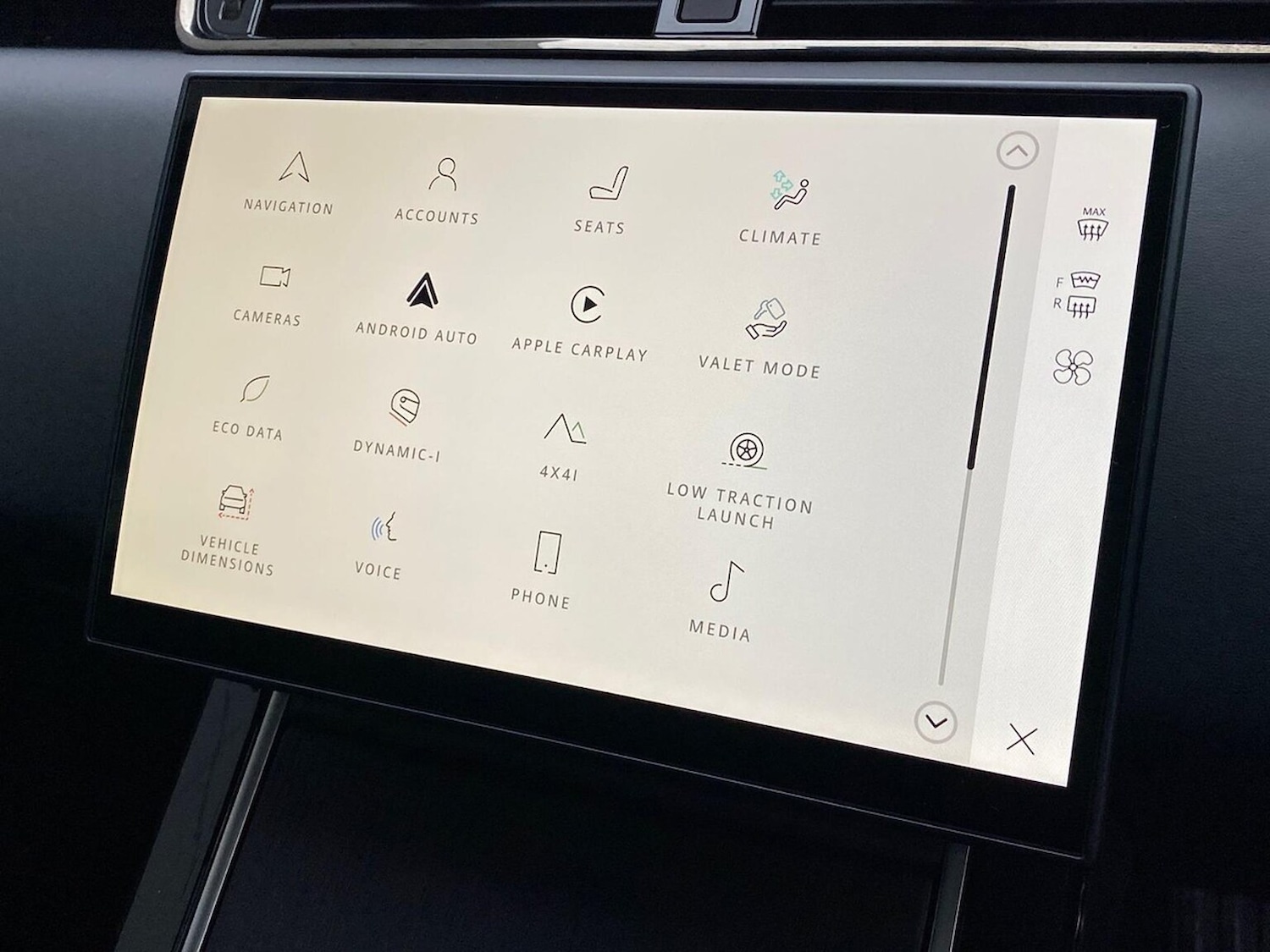 Used Land Rover Range Rover Evoque 2024 for sale - 76879730: Photo 32