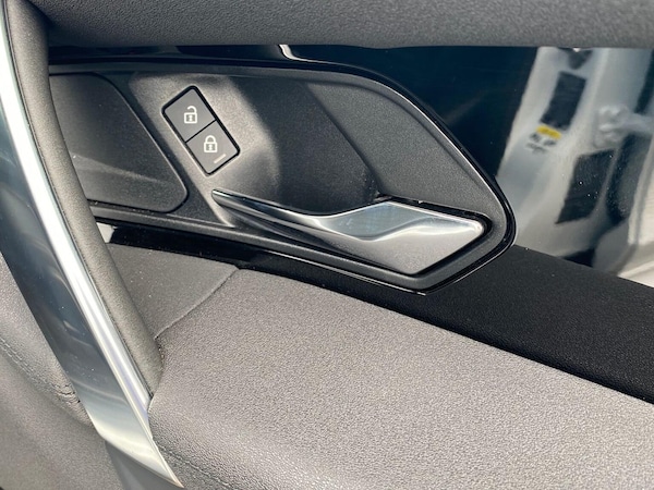 Used Land Rover Discovery Sport 2025 for sale - 76193203: Photo 24