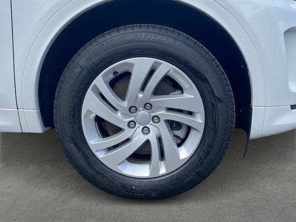 Used Land Rover Discovery Sport 2025 for sale - 76193203: Photo 8