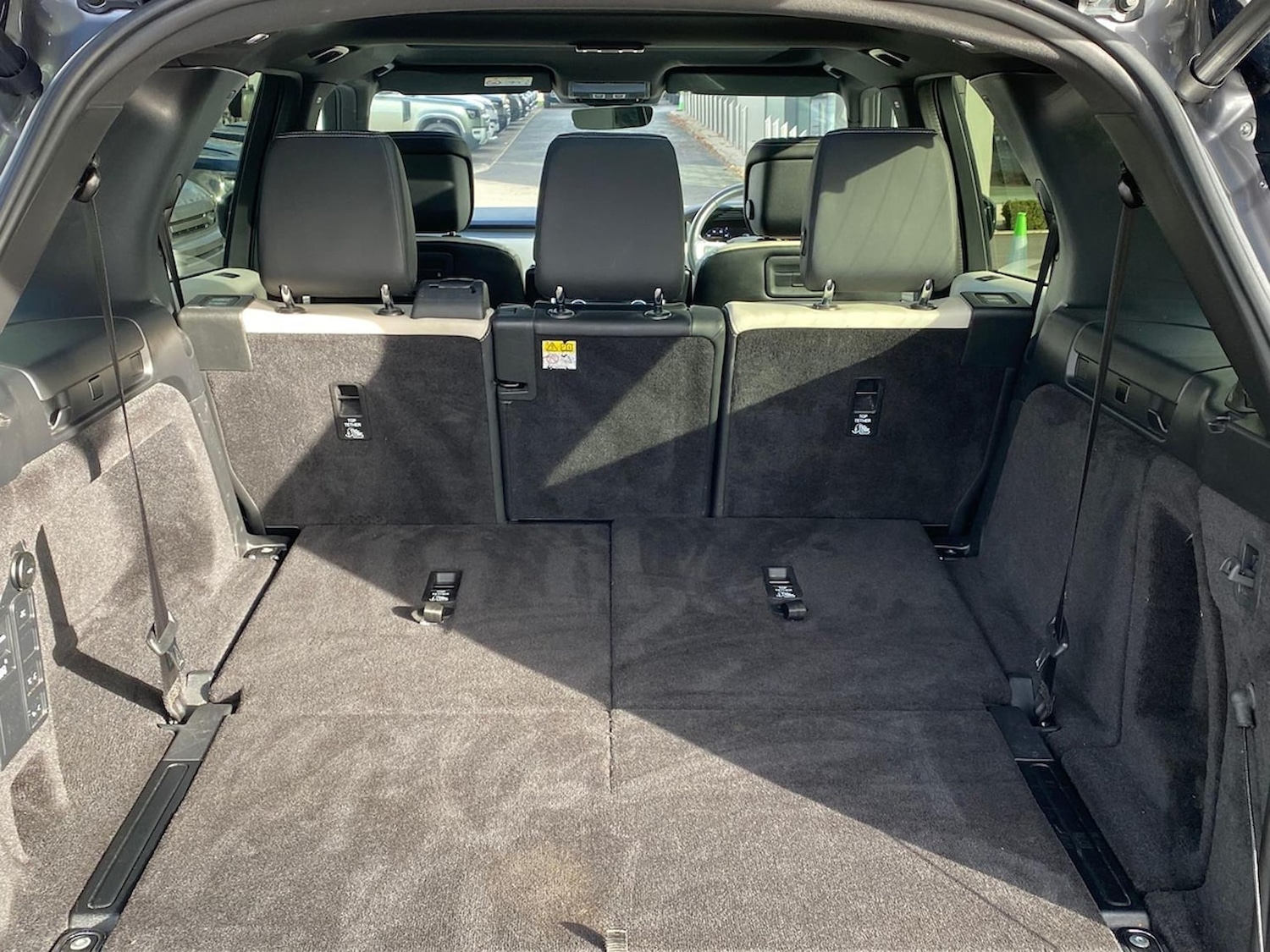 Used Land Rover Discovery 2021 for sale - 76655872: Photo 10