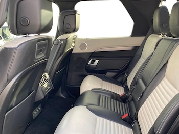 Used Land Rover Discovery 2021 for sale - 76655872: Photo