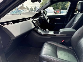 Used Land Rover Range Rover Evoque 2023 for sale - 78932584: Photo