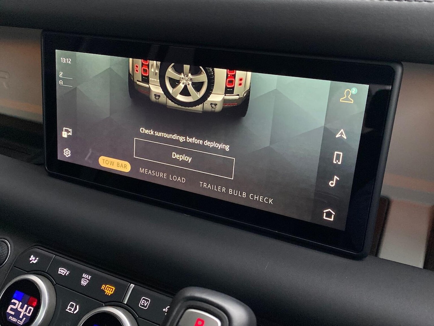 Used Land Rover Defender 2023 for sale - 77715399: Photo 32