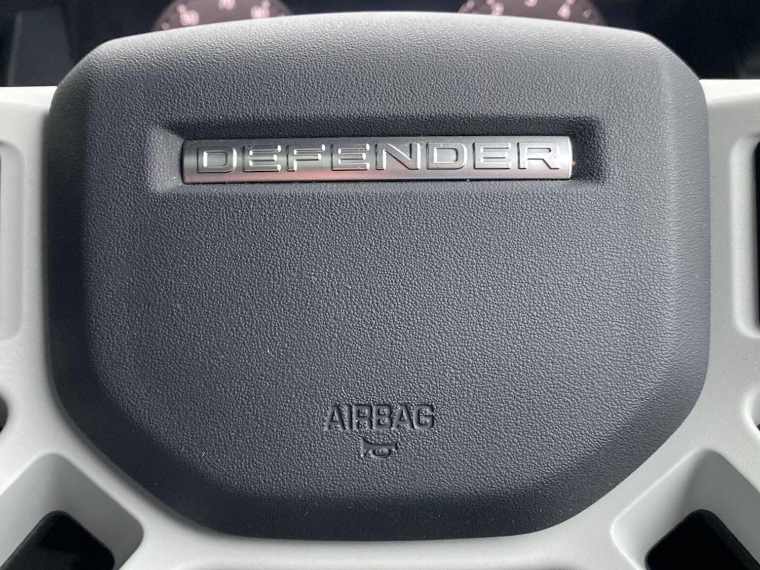 Used Land Rover Defender 2023 for sale - 77715399: Photo 41