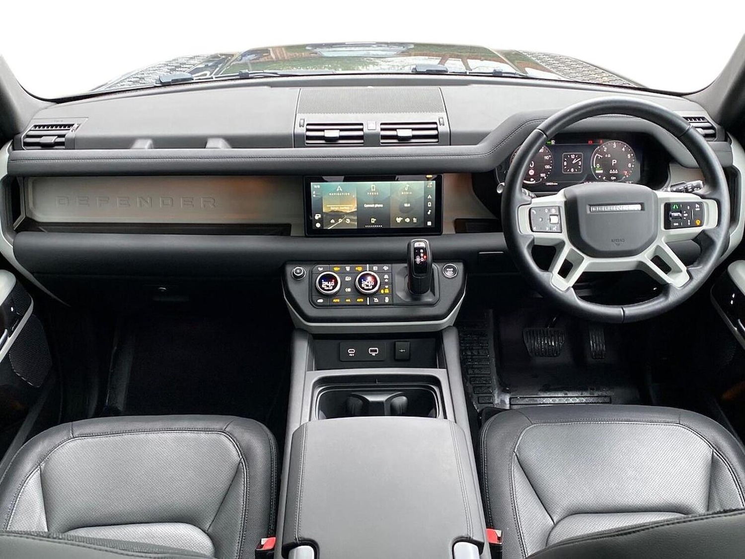 Used Land Rover Defender 2023 for sale - 77715399: Photo 9