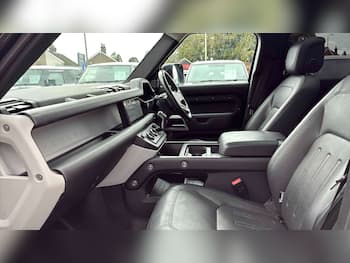 Used Land Rover Defender 2020 for sale - 79563851: Photo