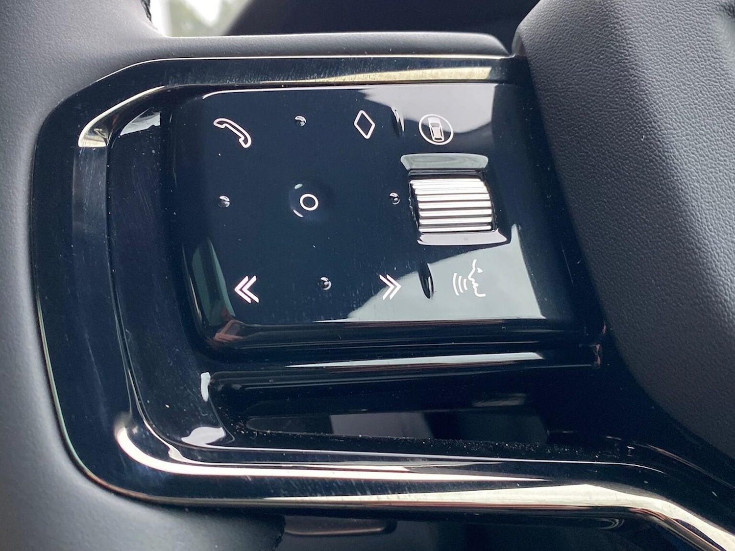 Used Land Rover Range Rover Evoque 2025 for sale - 77522153: Photo 34