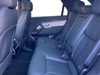 Used Land Rover Range Rover Sport 2023 for sale - 75530127: Photo
