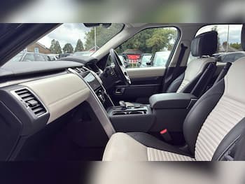 Used Land Rover Discovery 2026 for sale - 79845658: Photo