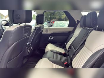 Used Land Rover Discovery 2026 for sale - 79845658: Photo