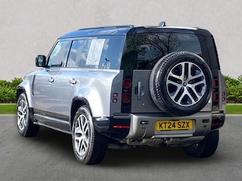 Used Land Rover Defender 2024 for sale - 78229194: Photo