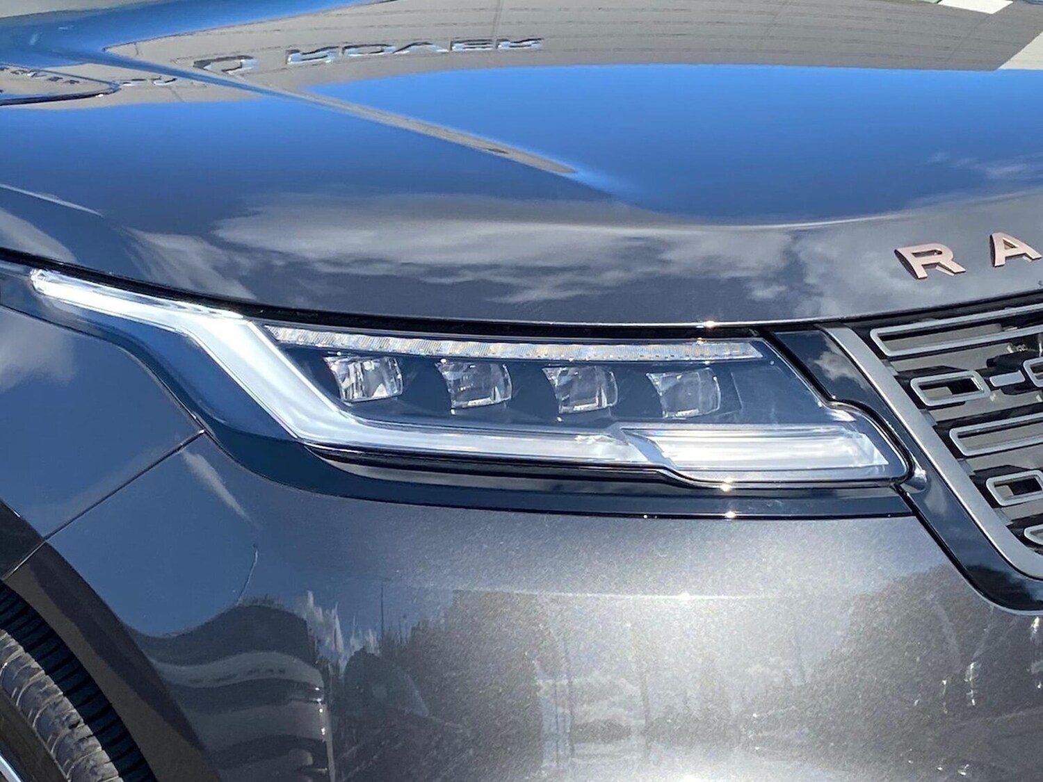 Used Land Rover Range Rover Velar 2025 for sale - 76030492: Photo 17