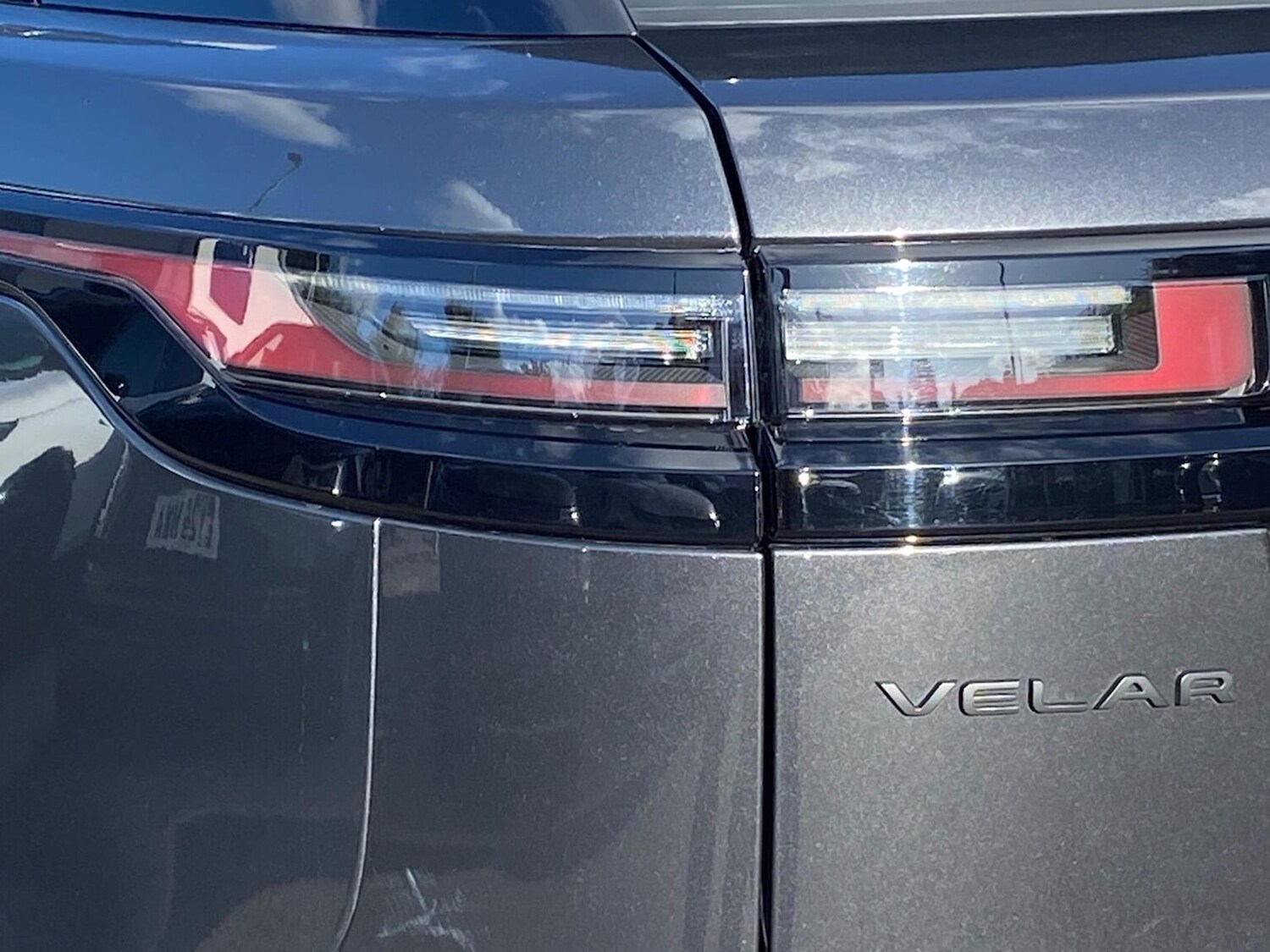 Used Land Rover Range Rover Velar 2025 for sale - 76030492: Photo 19