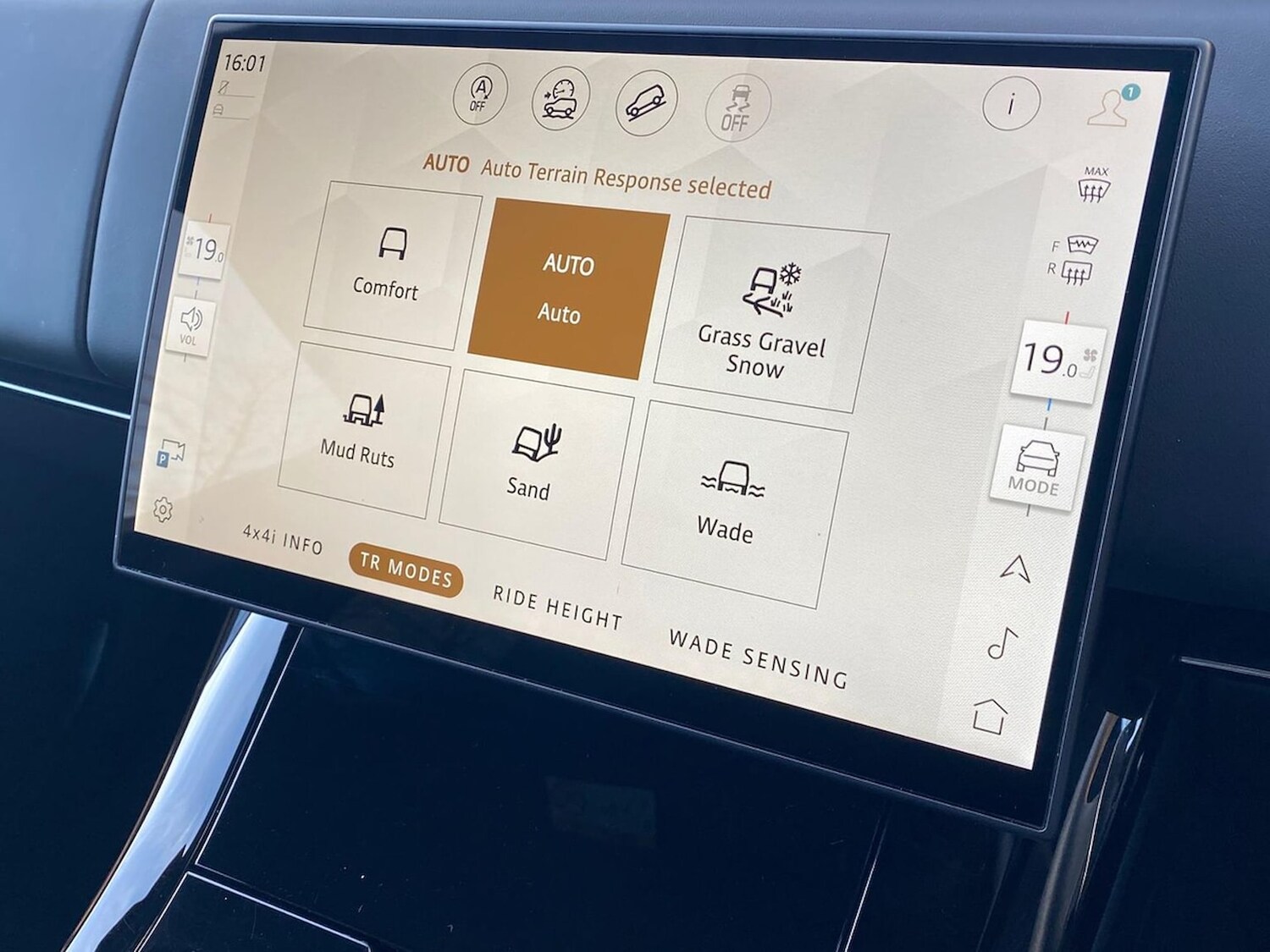 Used Land Rover Range Rover Sport 2025 for sale - 78193748: Photo 30