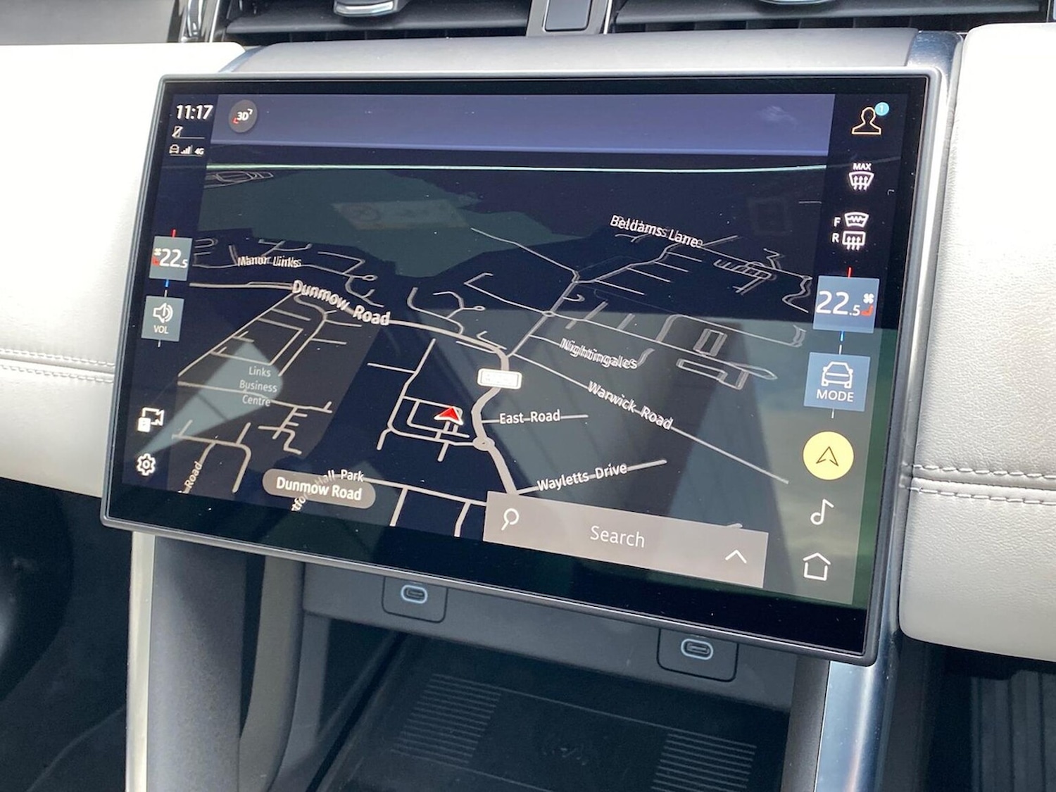 Used Land Rover Discovery Sport 2024 for sale - 78053562: Photo 11